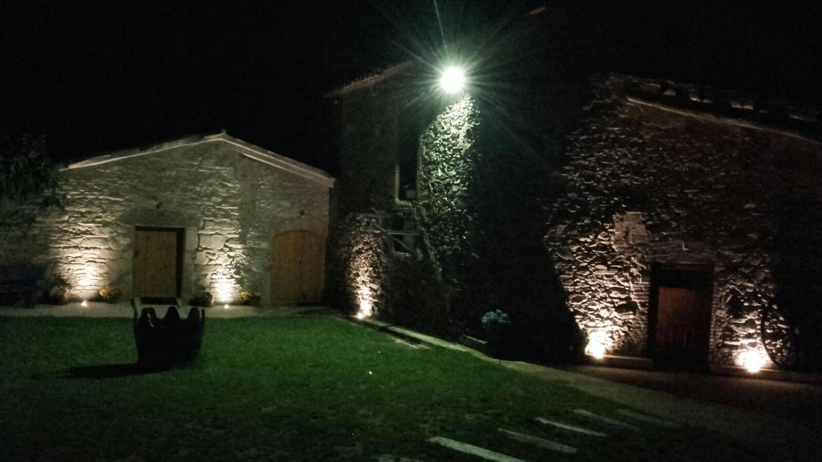 Hostal Sant Roc Montseny Exterior photo