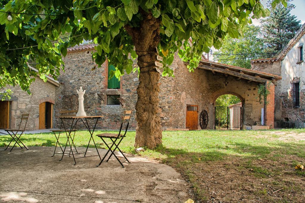 Hostal Sant Roc Montseny Exterior photo